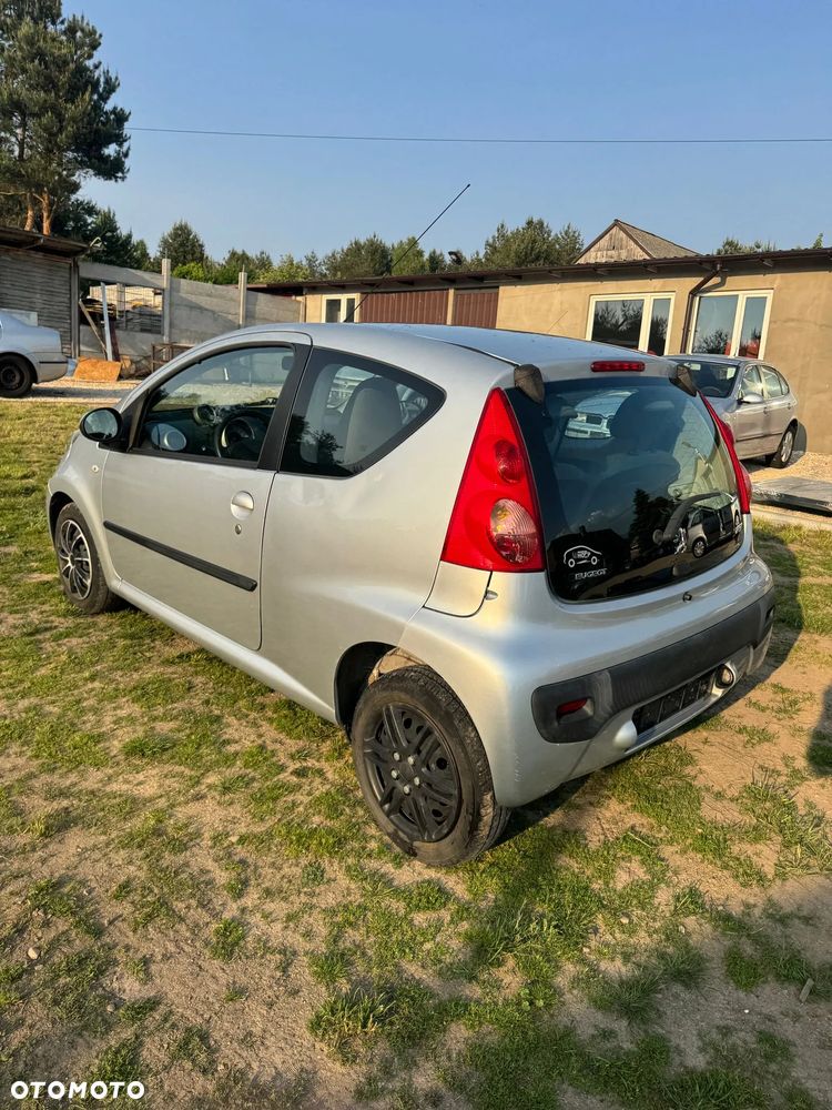 Peugeot 107 1.0 Trendy - 7