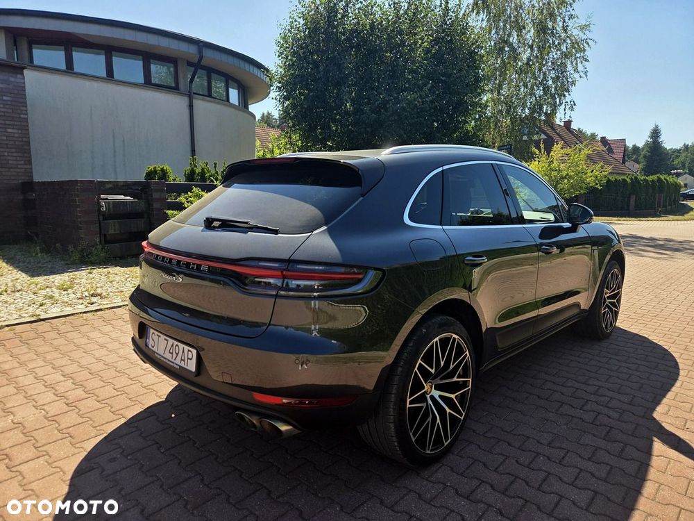 Porsche Macan - 3