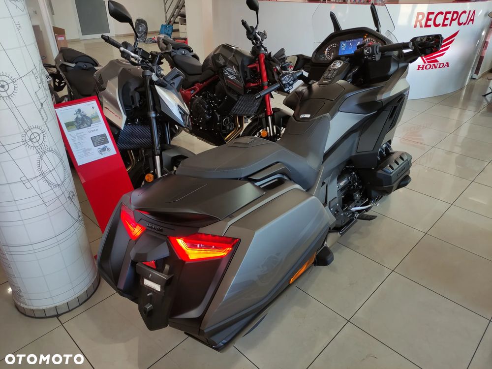 Honda GL - 3