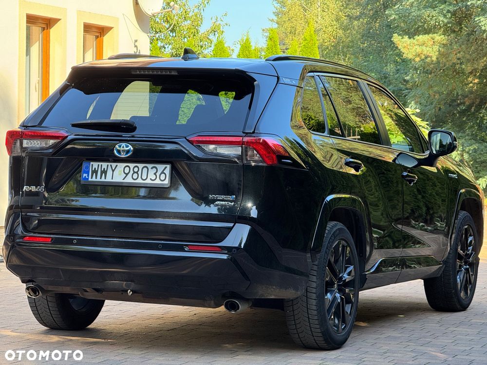 Toyota RAV4 - 6