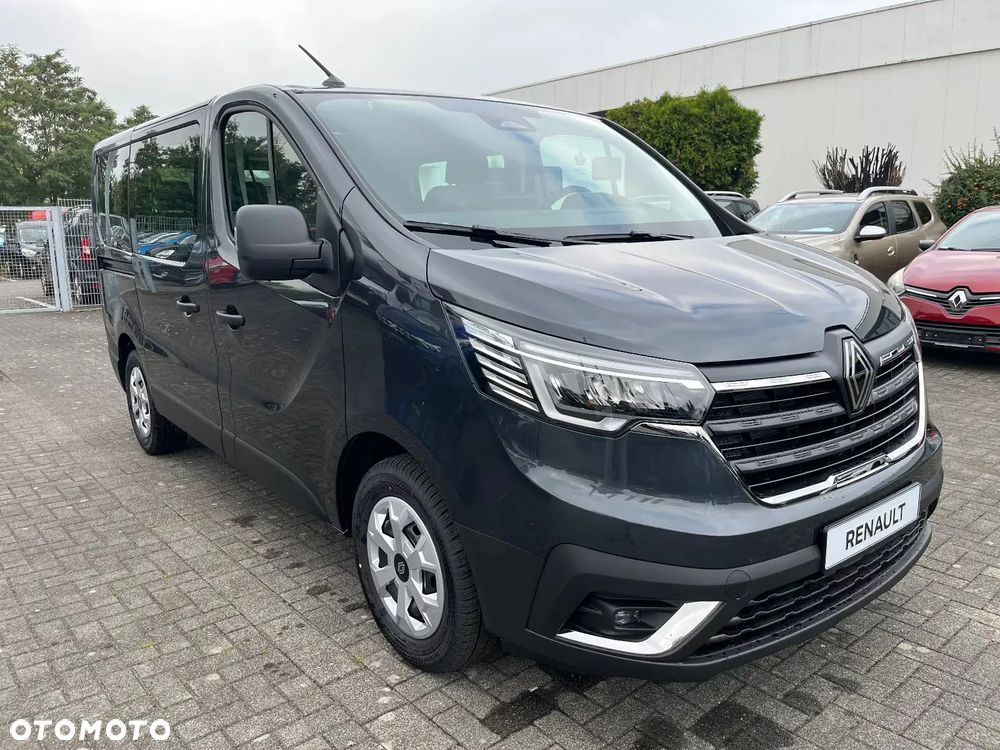 Renault Trafic - 2