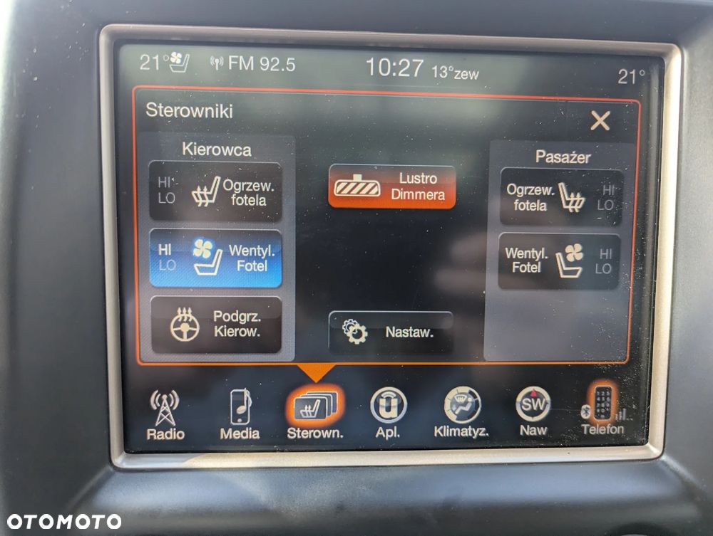 Jeep Grand Cherokee 5.7 V8 Overland Summit EU6 - 36