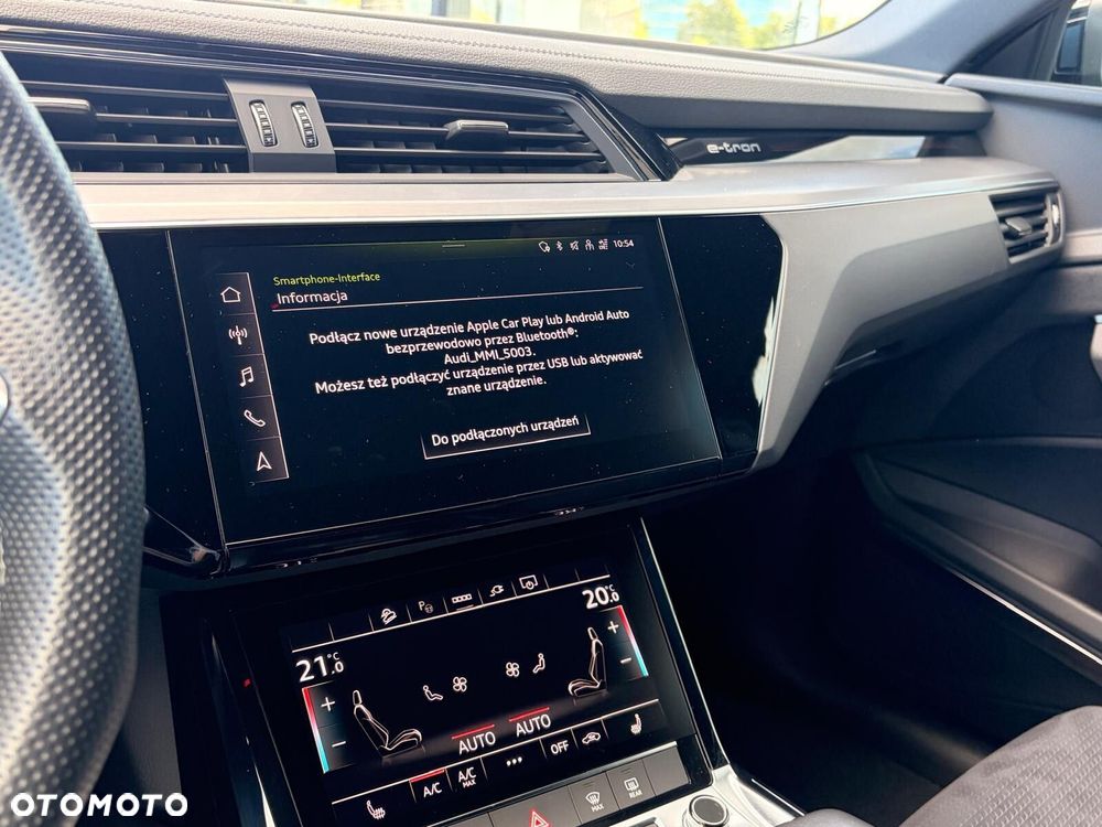 Audi Q8 Sportback e-tron - 37
