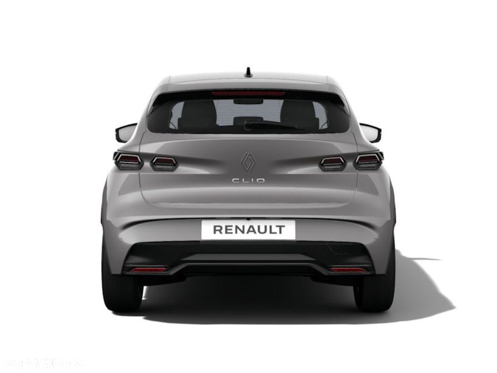 Renault Clio - 8