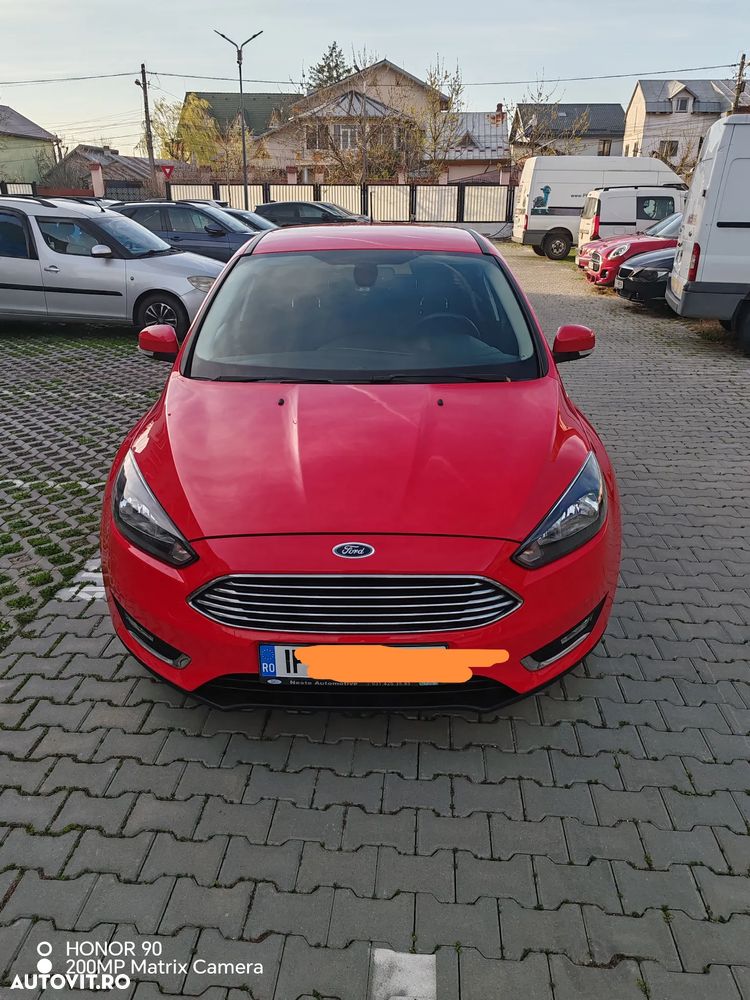 Ford Focus 1.5 EcoBoost Titanium - 1
