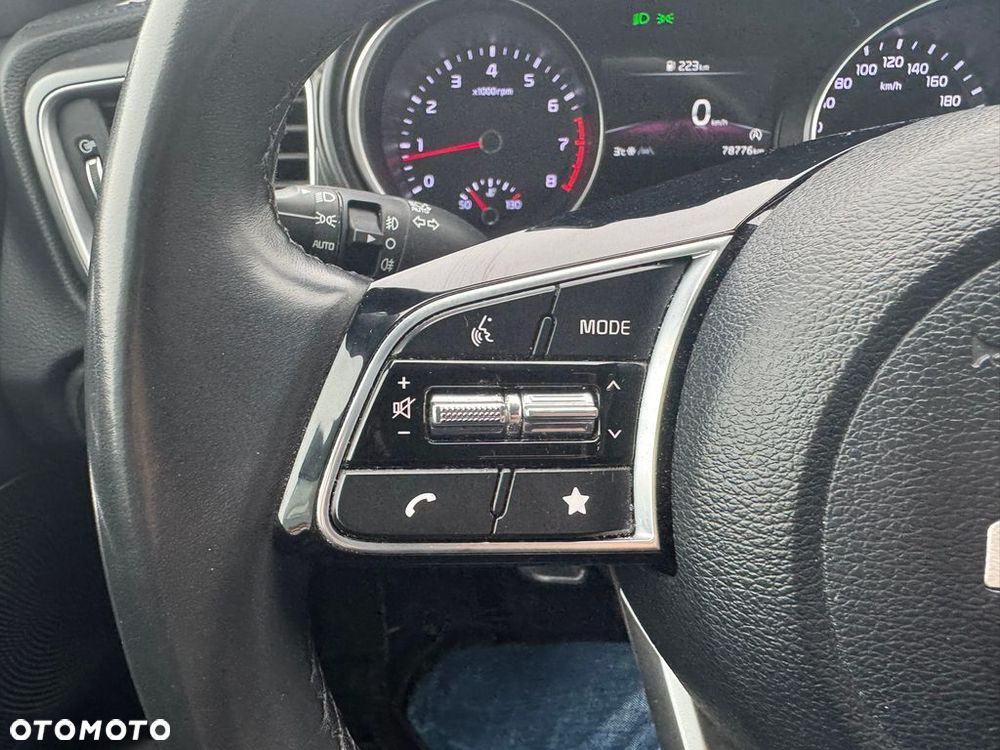 Kia Ceed 1.5 T-GDI M - 16