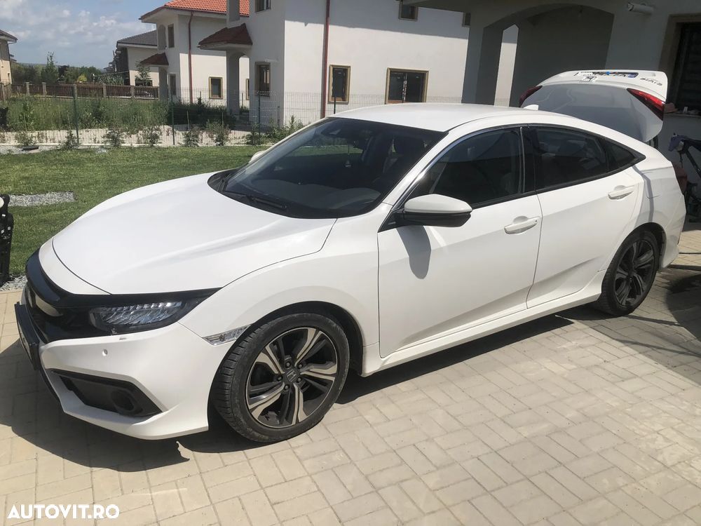 Honda Civic 1.5 VTEC Turbo CVT Elegance Navi - 2