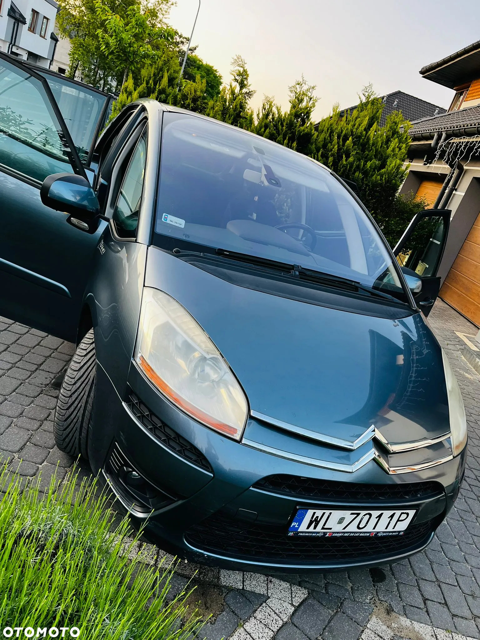 Citroën C4 Picasso 2.0i Exclusive MCP - 2