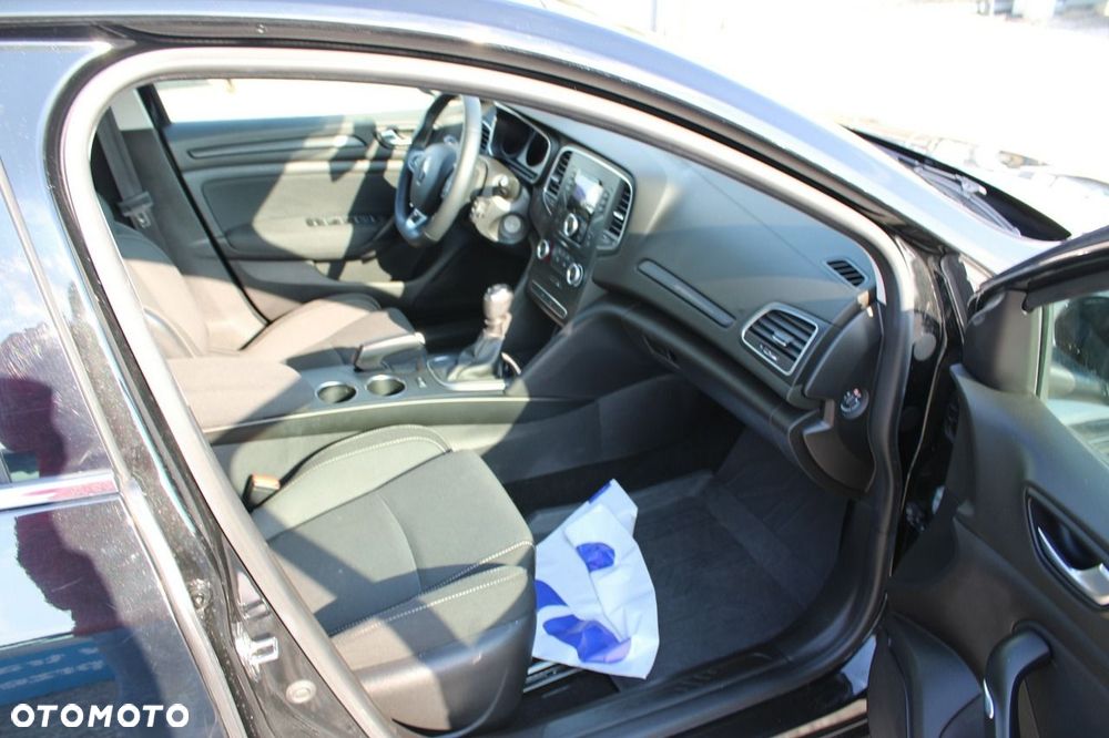 Renault Megane - 24