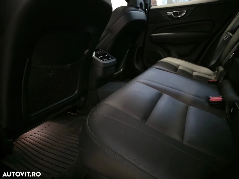 Volvo S60 T6 AWD Geartronic RDesign - 30