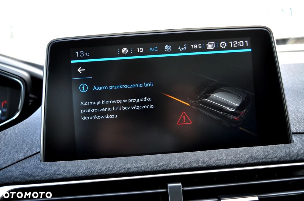 Peugeot 3008 1.2 PureTech Allure S&S EAT8 - 25