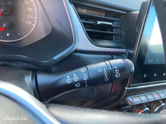 Renault Captur TCe Mild Hybrid 140 GPF EQUILIBRE - 17