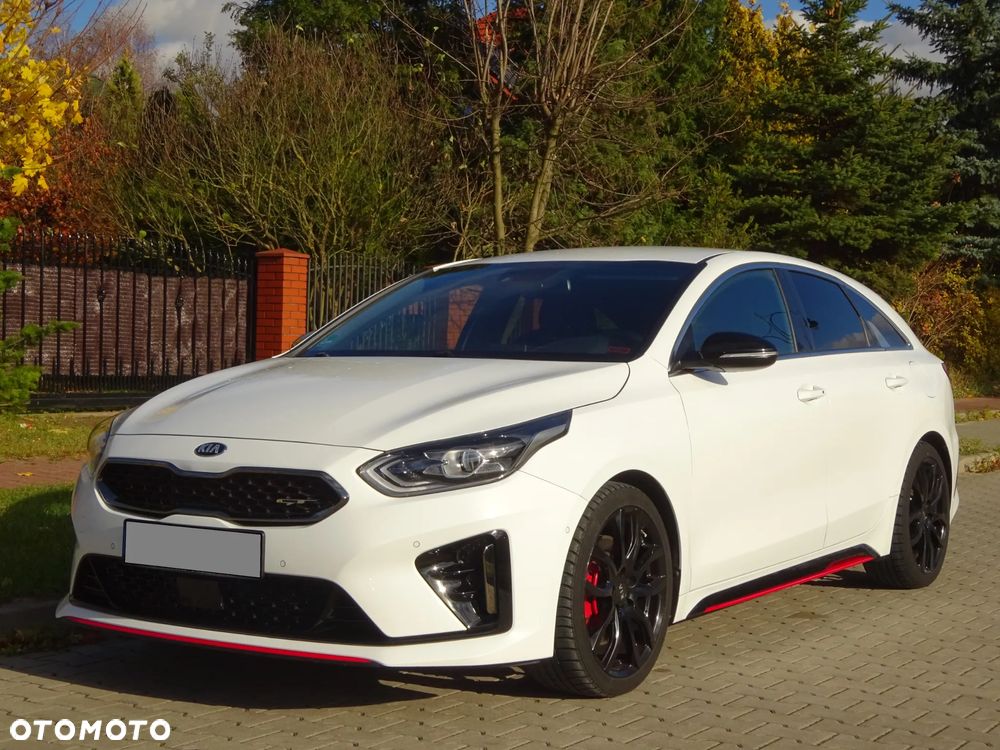 Kia ProCeed 1.6 T-GDI GT DCT - 1