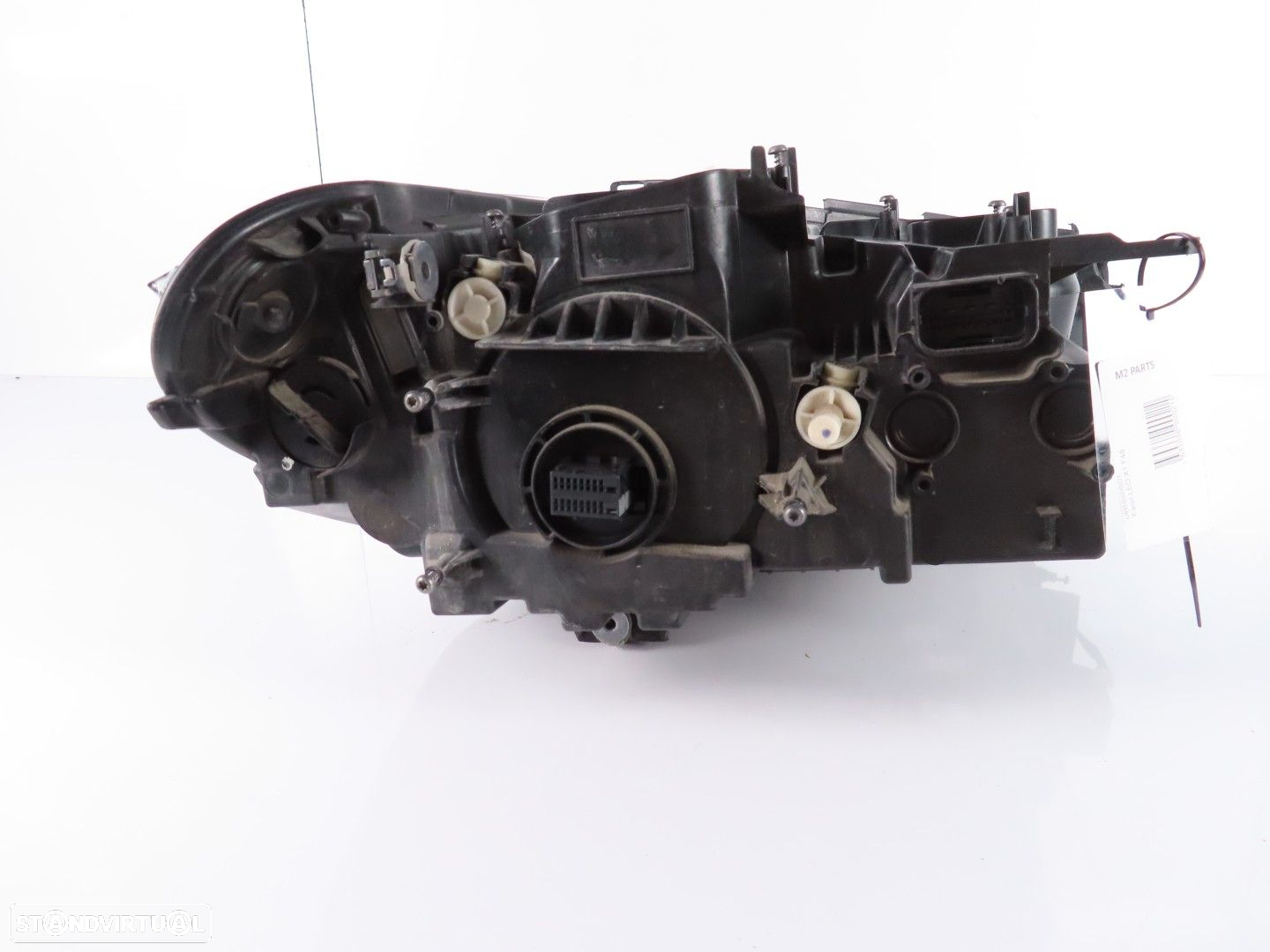 Farol LED Esquerdo Usado / Original BMW X1 (F48) 63117472219 / 63117436461 - 4