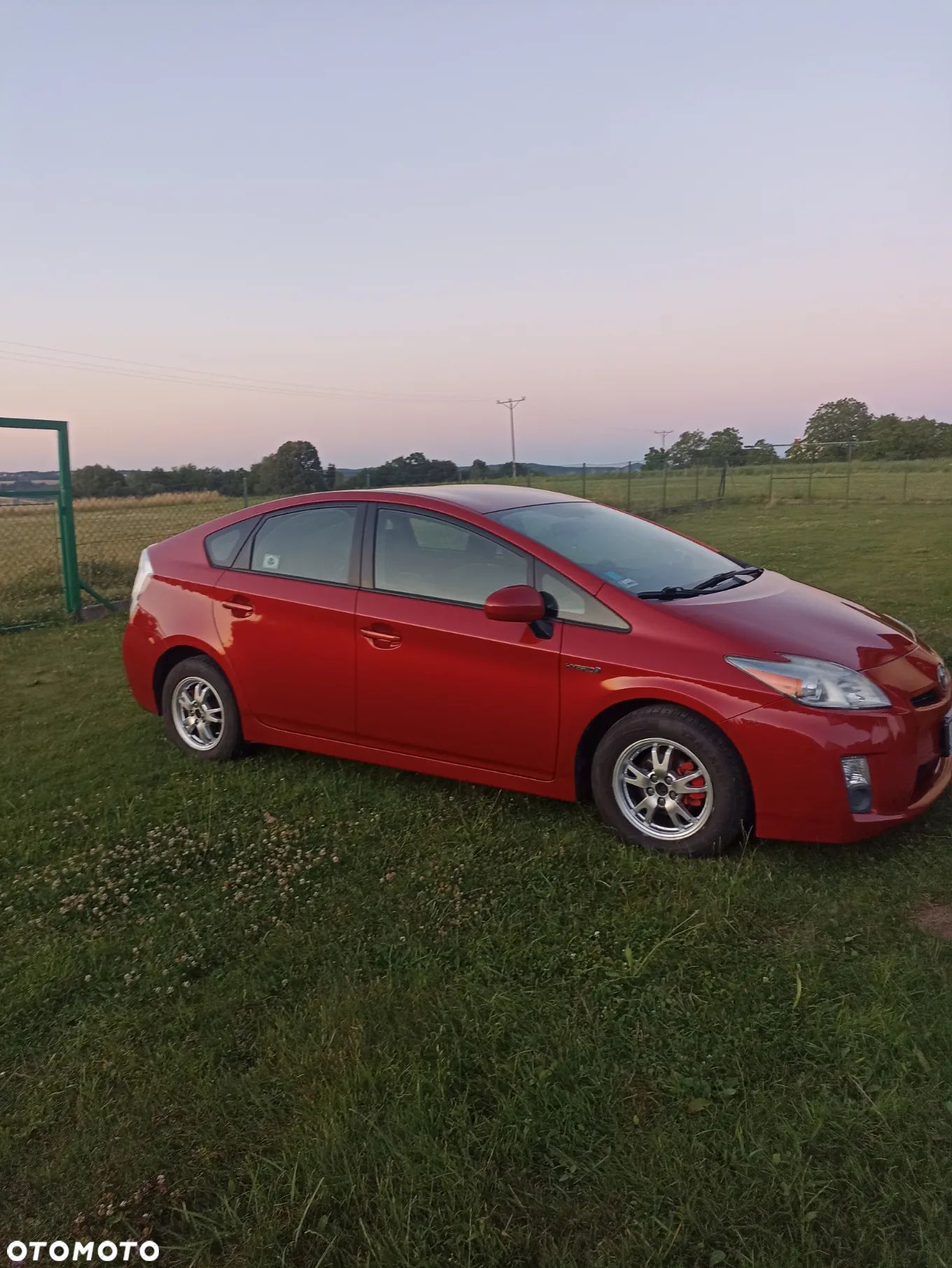 Toyota Prius 1.8 HSD Sol - 1