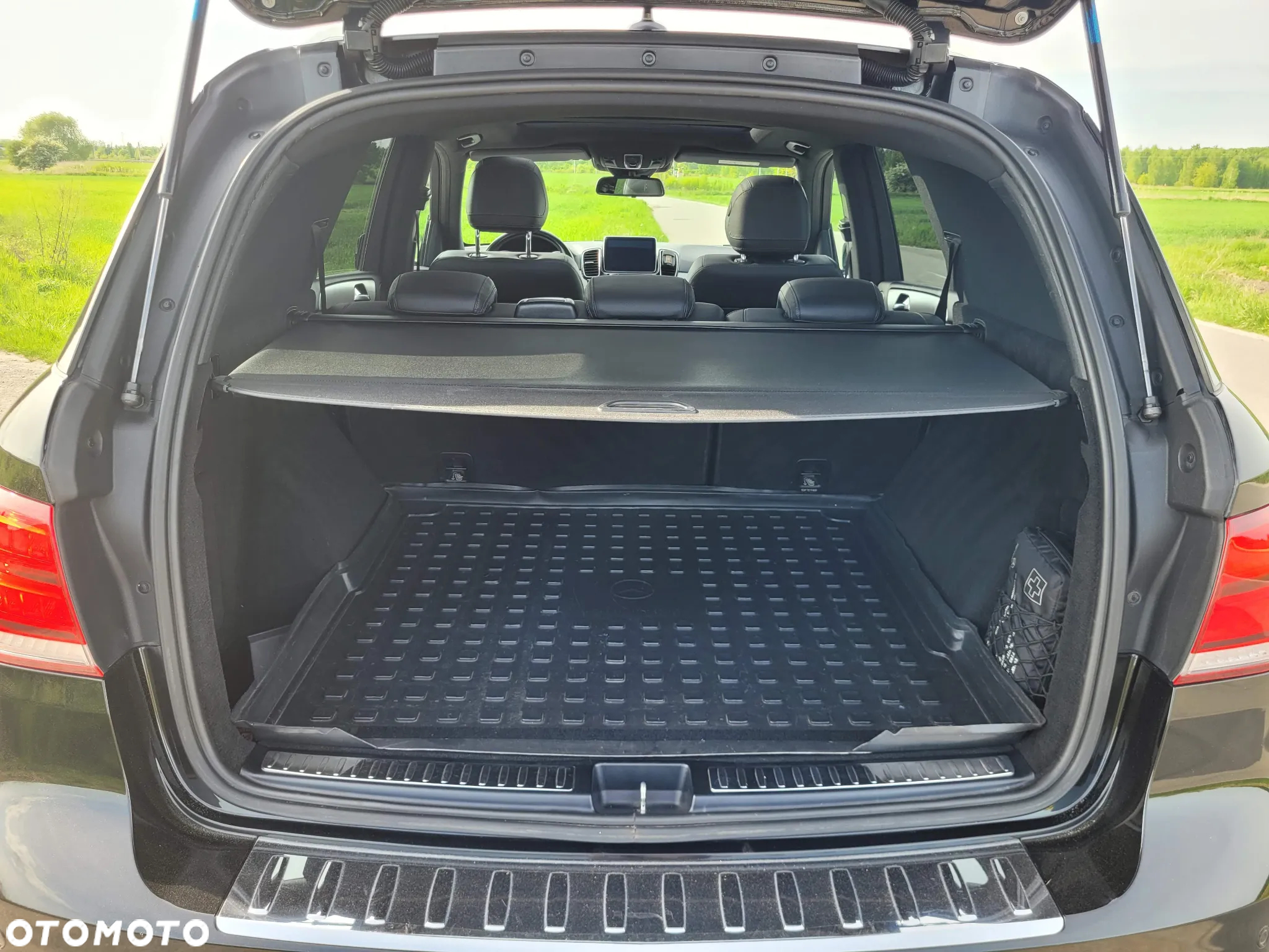 Mercedes-Benz GLE 350 d 4-Matic - 28