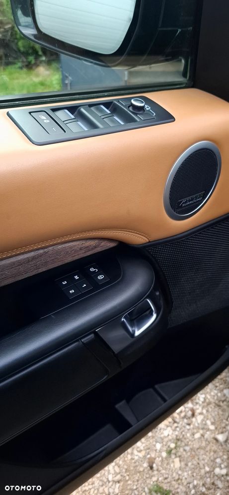 Land Rover Discovery 3.0 TD6 HSE Luxury - 21