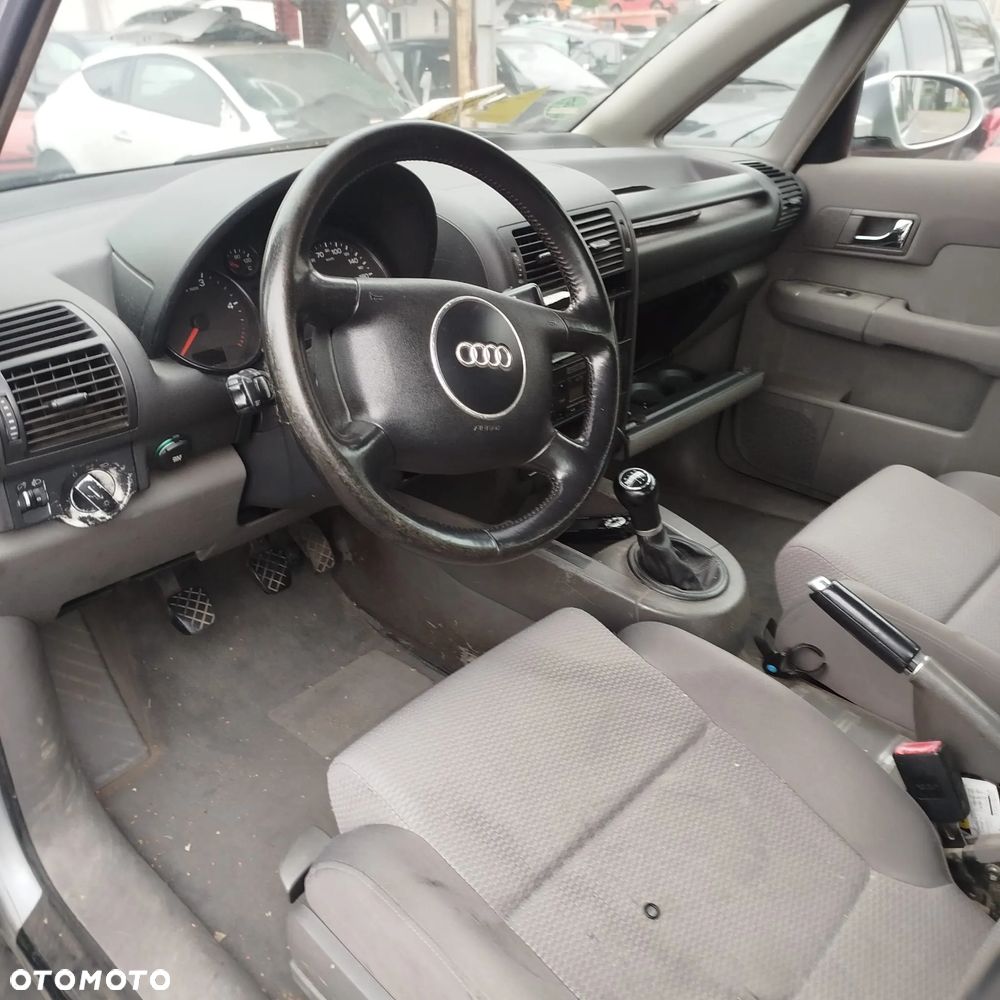 Audi A 2 na części . - 4