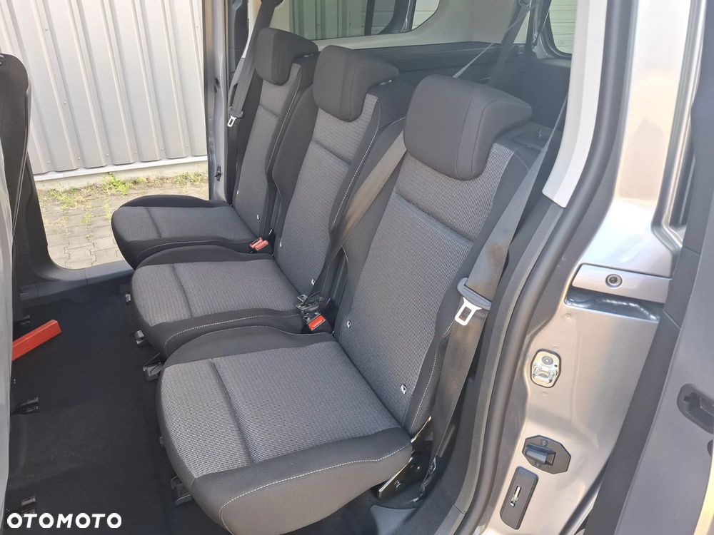 Toyota Proace City Verso - 9