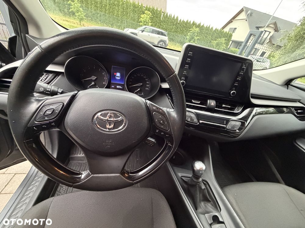 Toyota C-HR - 4