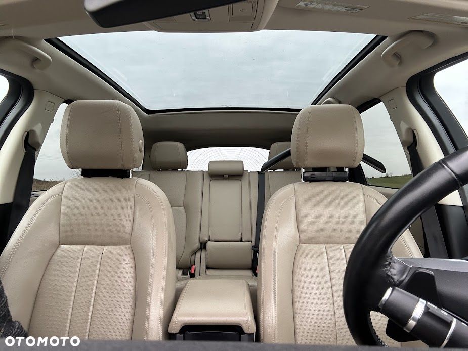 Land Rover Discovery Sport - 27