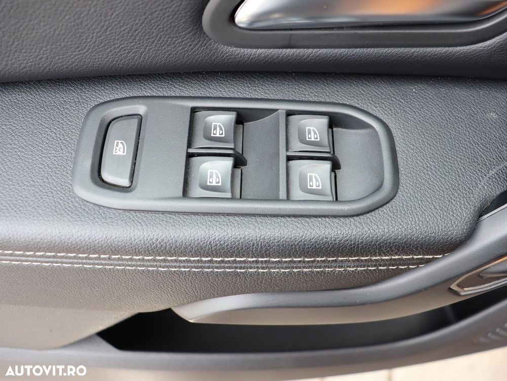 Dacia Duster TCe 130 GPF 4WD Prestige jante 17" - 11