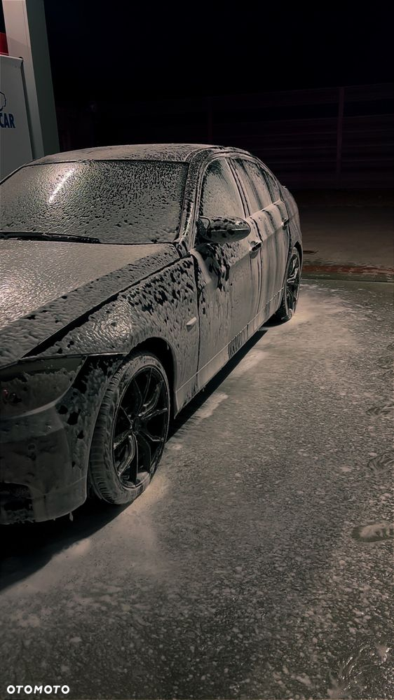 BMW Seria 3 320d DPF Touring - 7