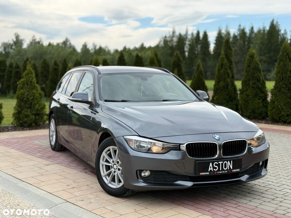 BMW Seria 3 318d - 4