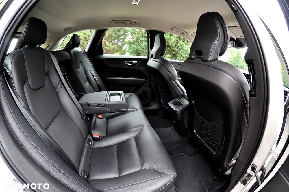 Volvo XC 60 B5 B Geartronic Inscription - 27