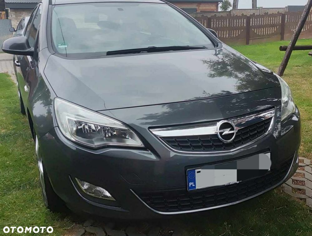 Opel Astra 1.4 T Cosmo - 1