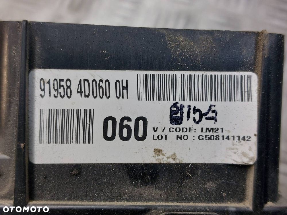 SKRZYNKA BEZPIECZNIKÓW BSI KIA CARNIVAL II 2.9 CRDI 919584D0600H ID: 237368 - 3