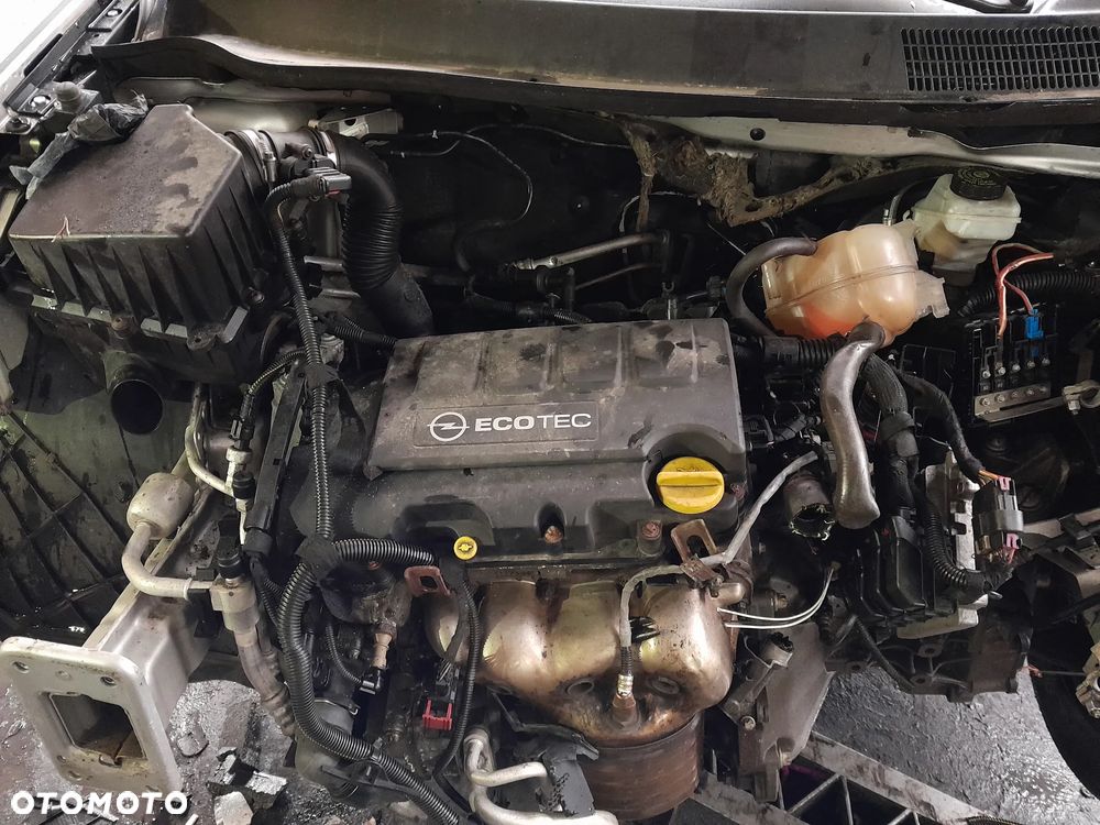 Silnik OPEL Corsa Astra Meriva 06-14r. 1.4 16v 100KM A14XER - 1