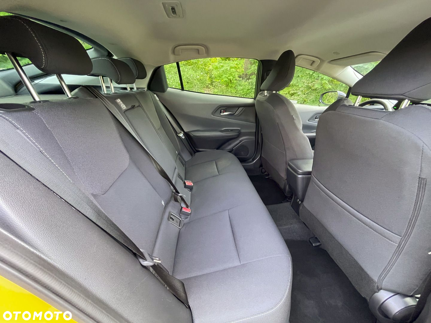 Toyota Prius - 12