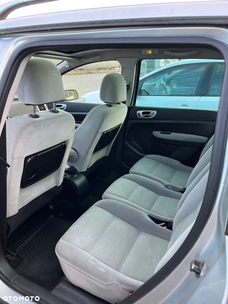 Peugeot 307 1.6 HDi - 13