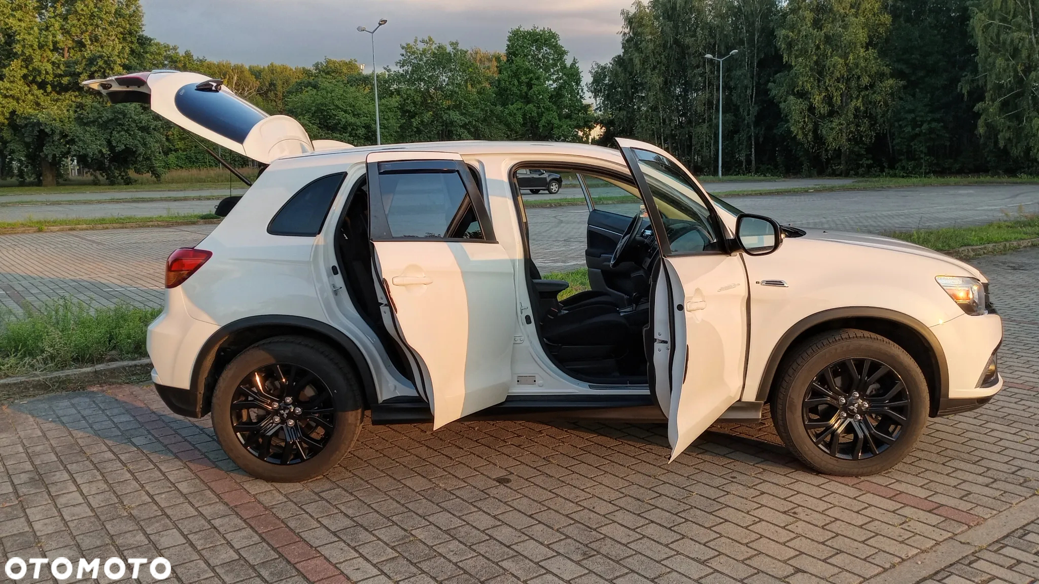 Mitsubishi ASX 2.0 Invite 4WD CVT - 19