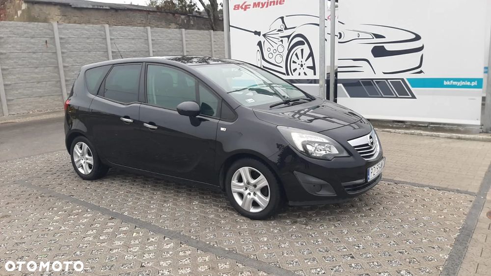 Opel Meriva 1.4 T Cosmo S&S - 1