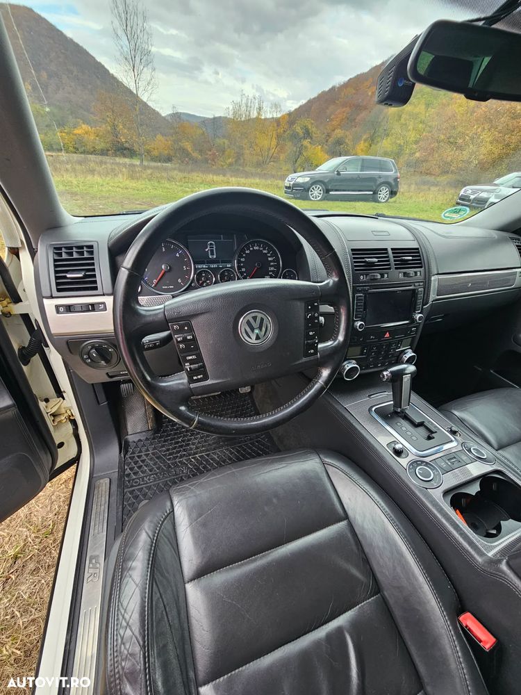 Volkswagen Touareg 3.0 V6 TDI DPF Automatik Individual - 5