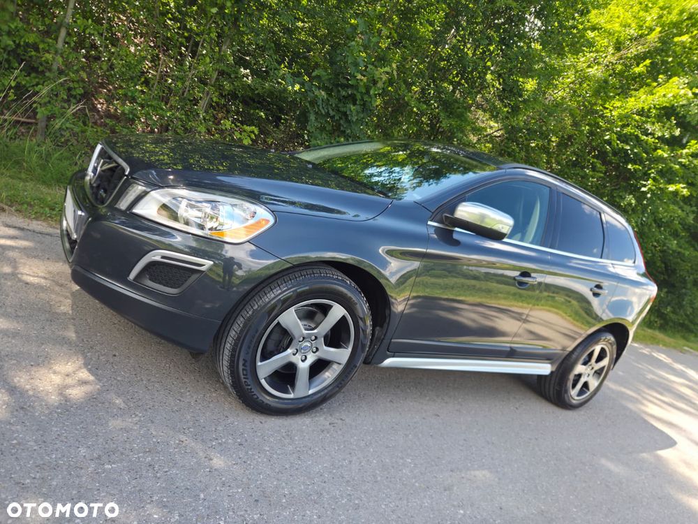 Volvo XC 60 D3 R-Design - 10