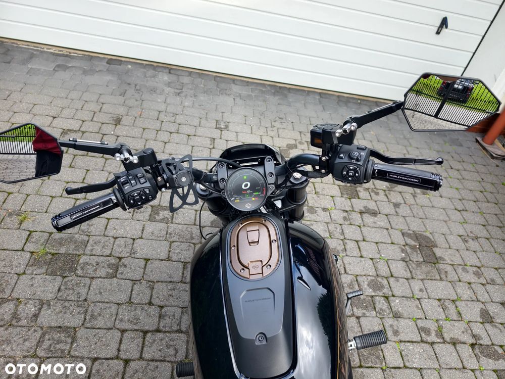 Harley-Davidson Sportster - 5