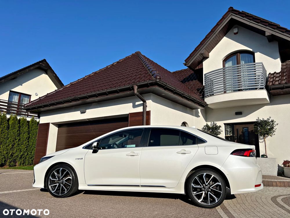 Toyota Corolla 1.8 Hybrid Executive - 6