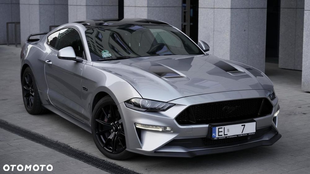 Ford Mustang - 2