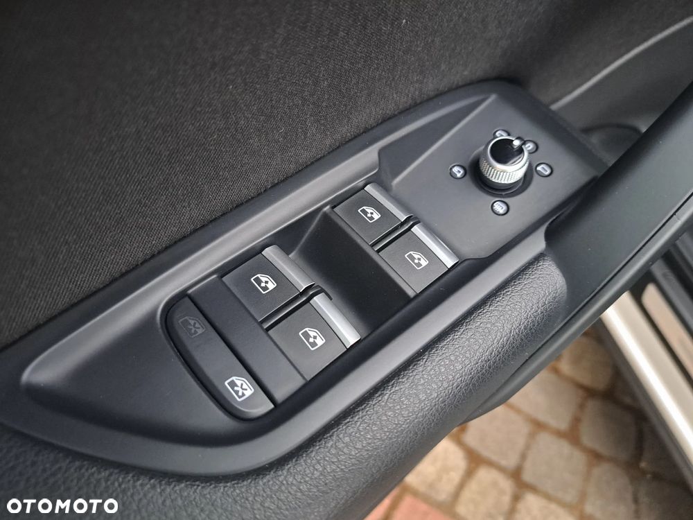 Audi Q5 35 TDI mHEV Advanced S tronic - 21