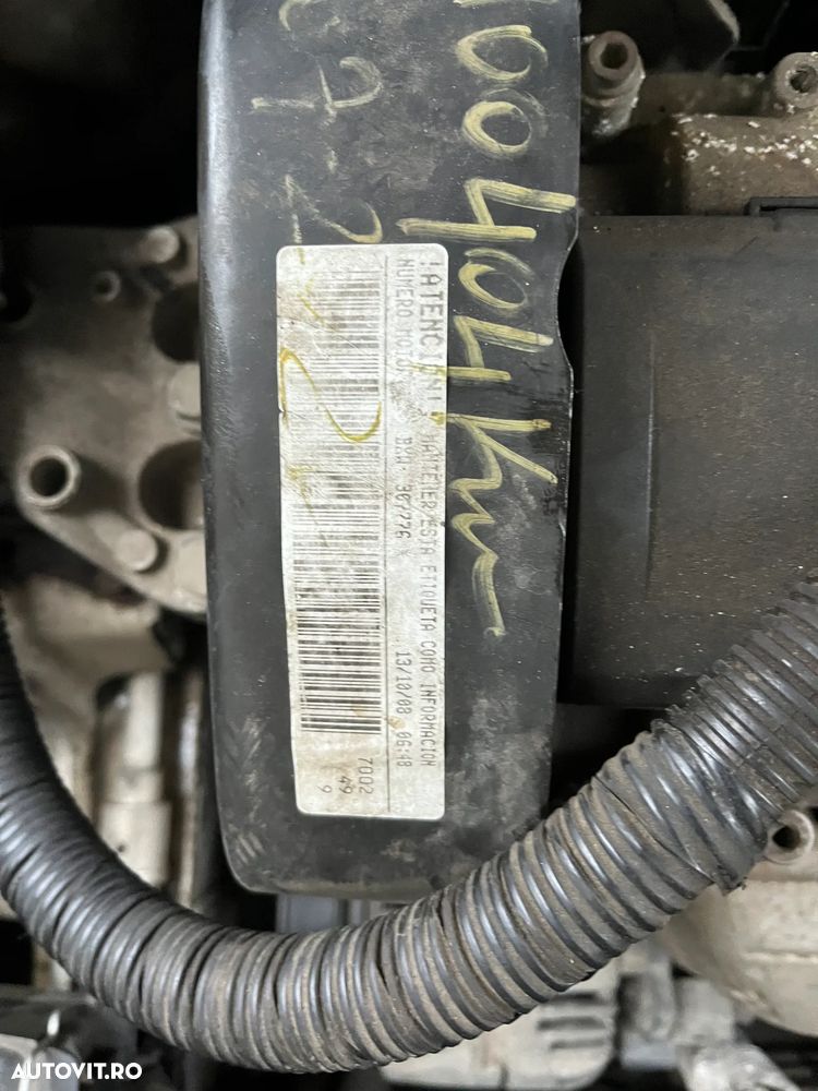 Dezmembrez Seat Ibiza 6L facelift 2009 1,4 benzina BXW alb - 10