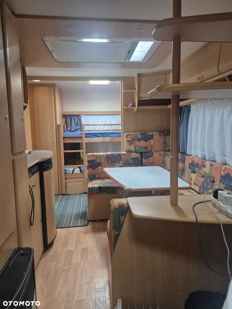 Dethleffs Camper 560SK - 11