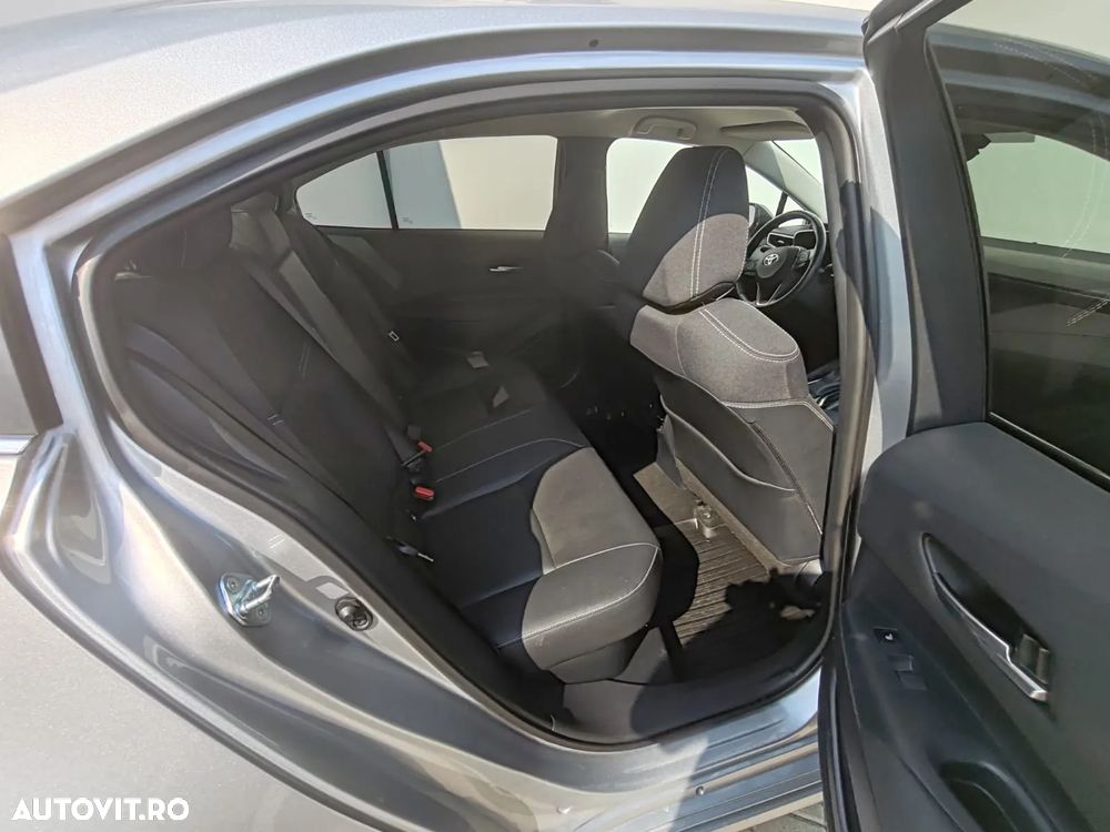 Toyota Corolla 1.8 HSD Exclusive interior Negru - 16