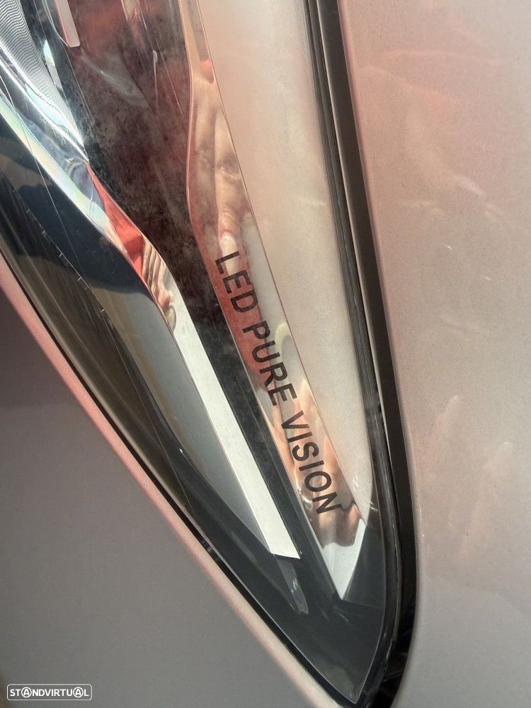 Renault Captur 0.9 TCE Exclusive - 23