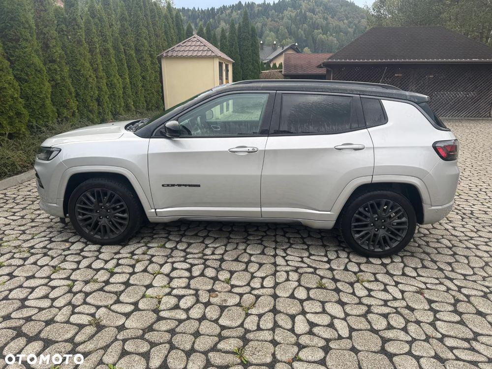 Jeep Compass - 2