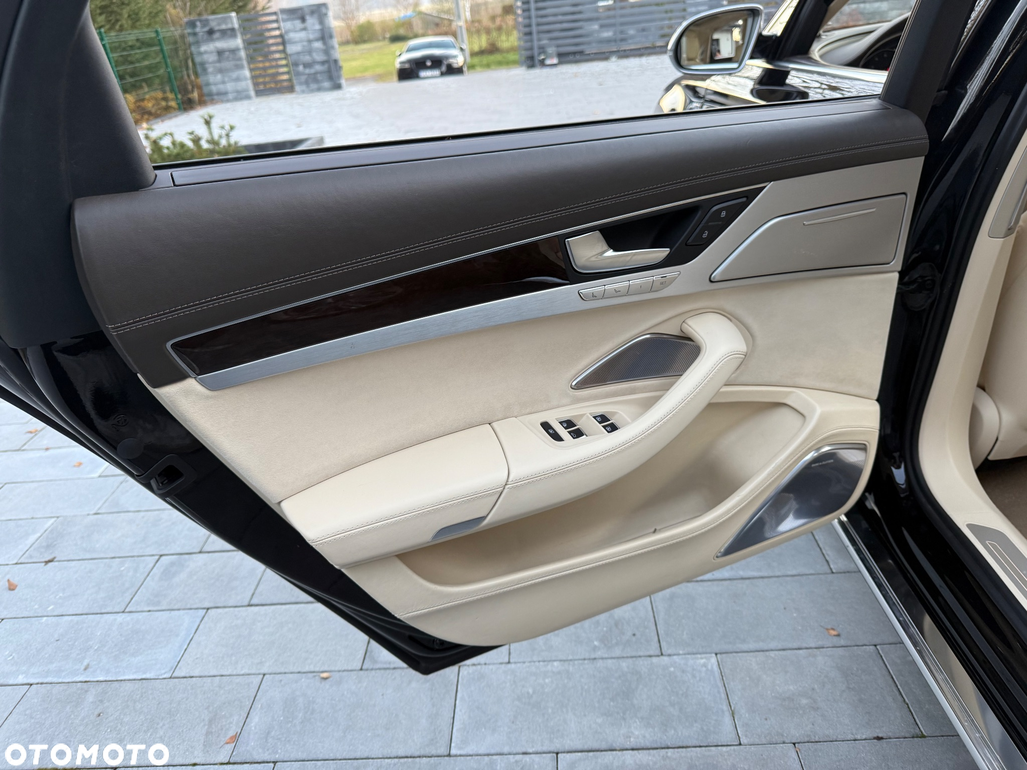 Audi A8 6.3 W12 FSI L Quattro - 18
