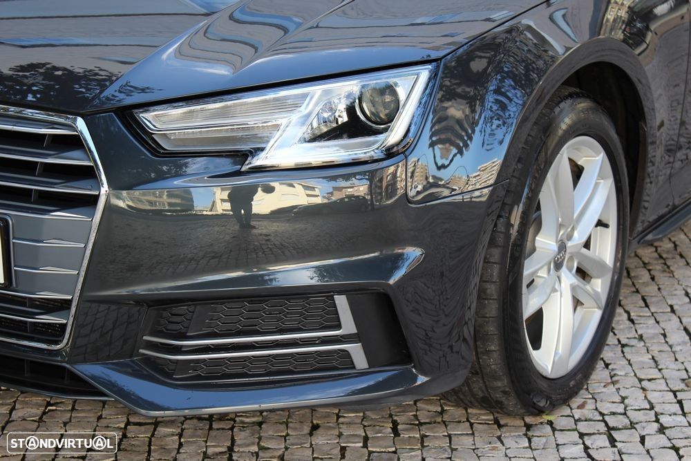 Audi A4 Avant 2.0 TDi Advance S tronic - 6