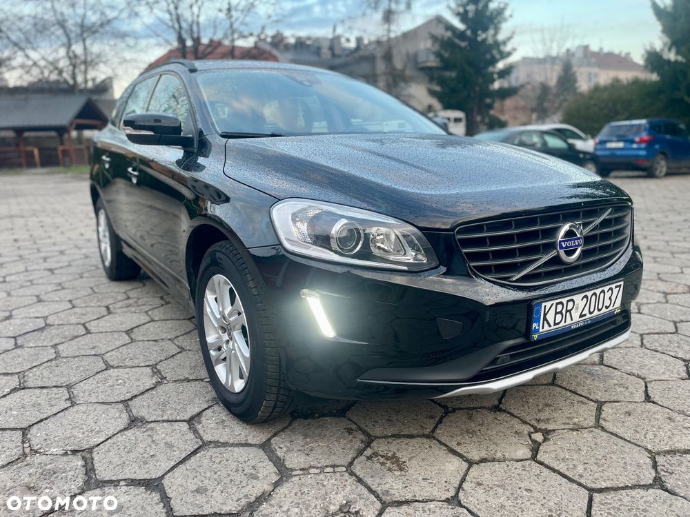 Volvo XC 60 D3 Drive-E Momentum - 2